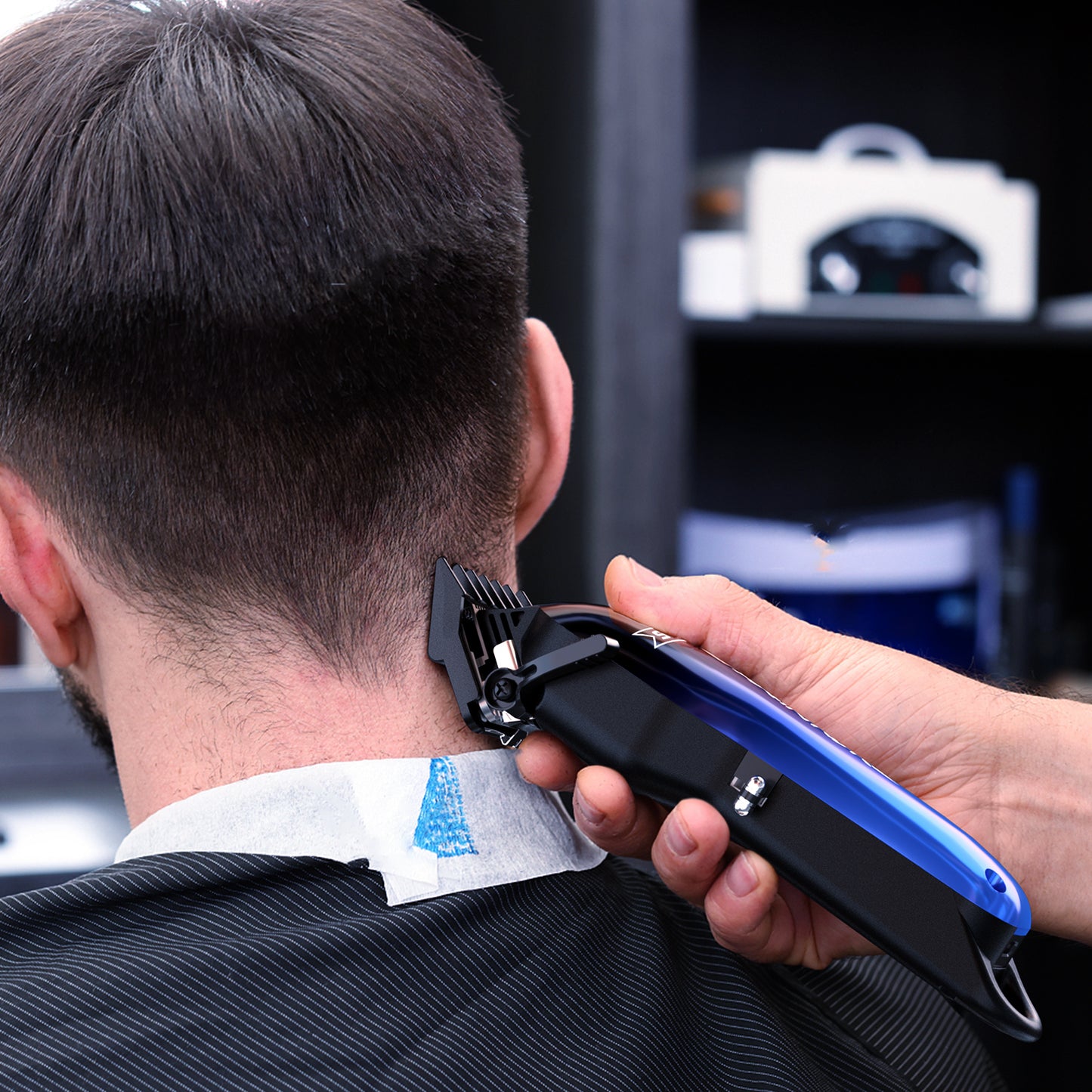 La Tondeuse à Cheveux Professionnelle Phantom - HC614UX